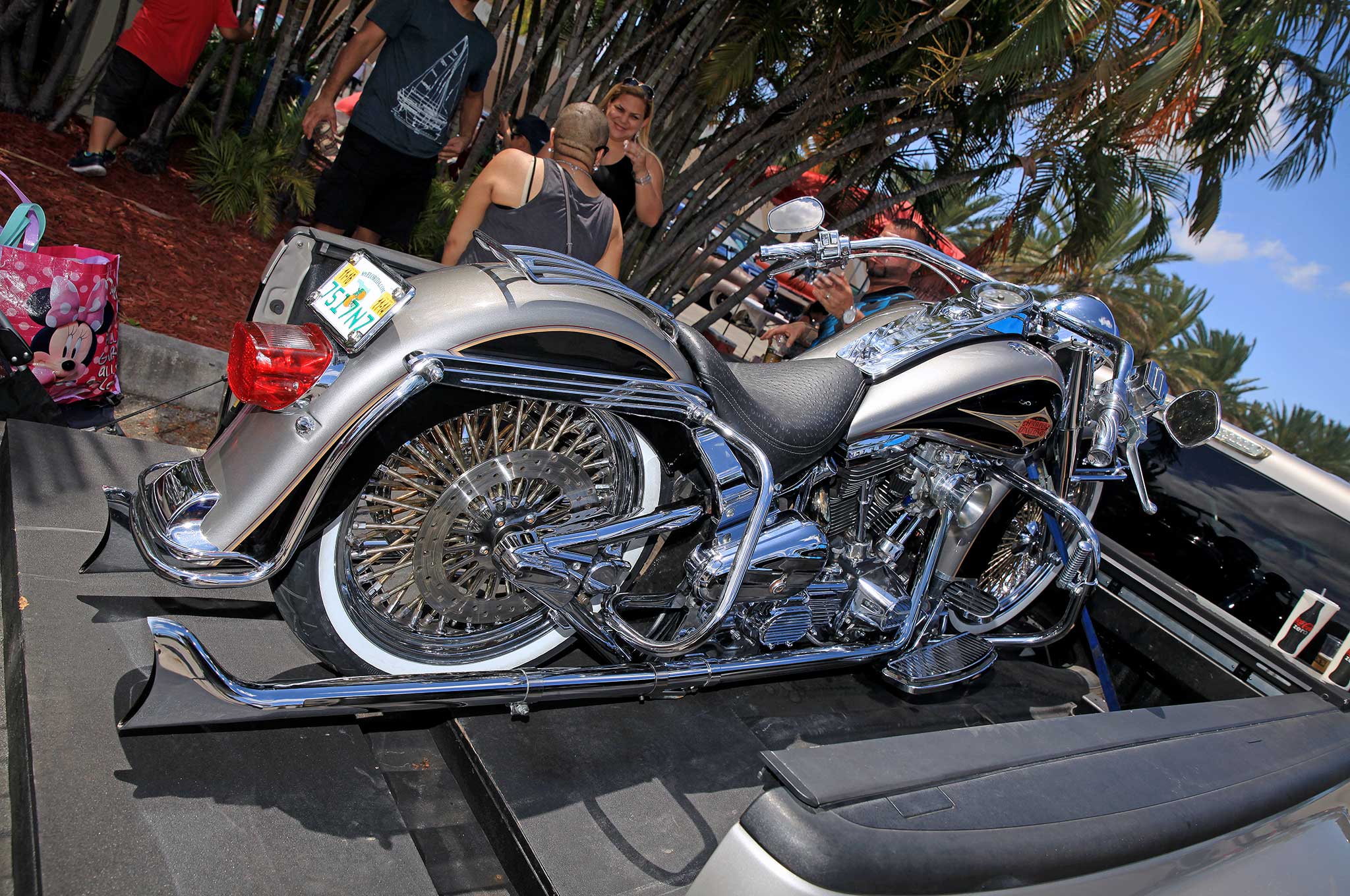 2016 miami lowrider super show harley truck bed Lowrider