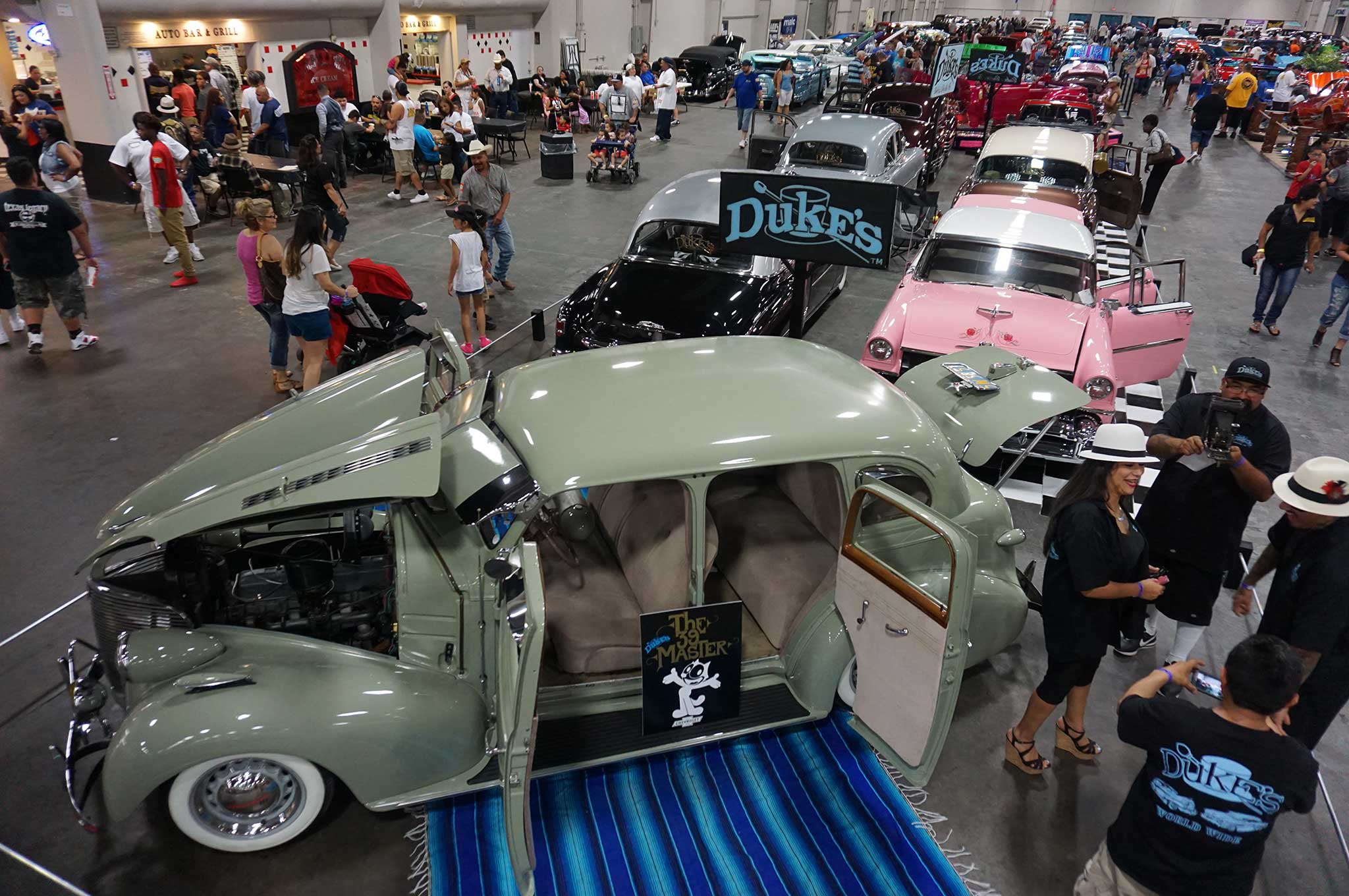 2nd annual dallas lowrider cultural art show dukes 39 master deluxe 078 Lowrider