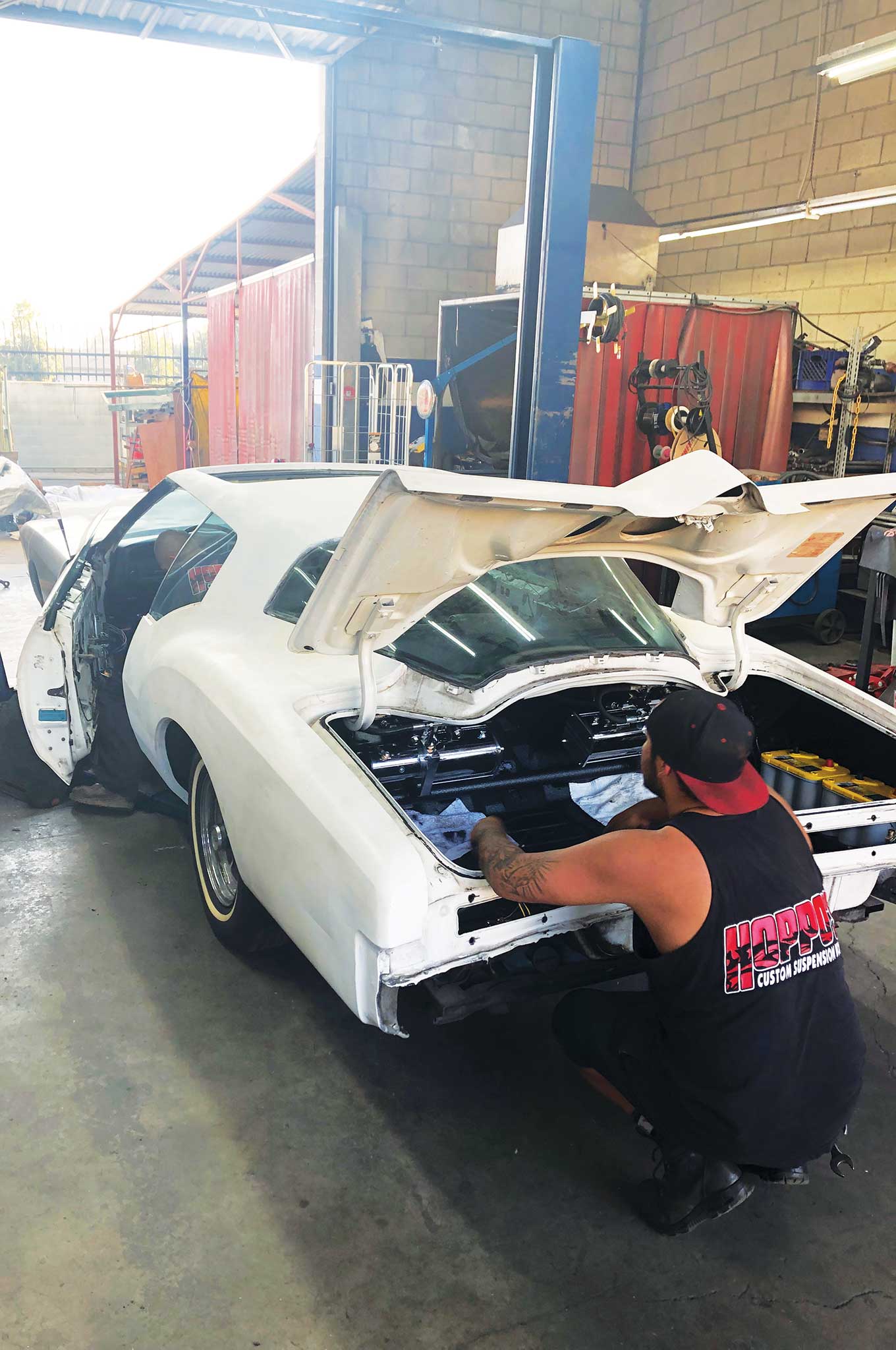 Hoppo's Custom Suspension Works What Goes Up Must Come Down!