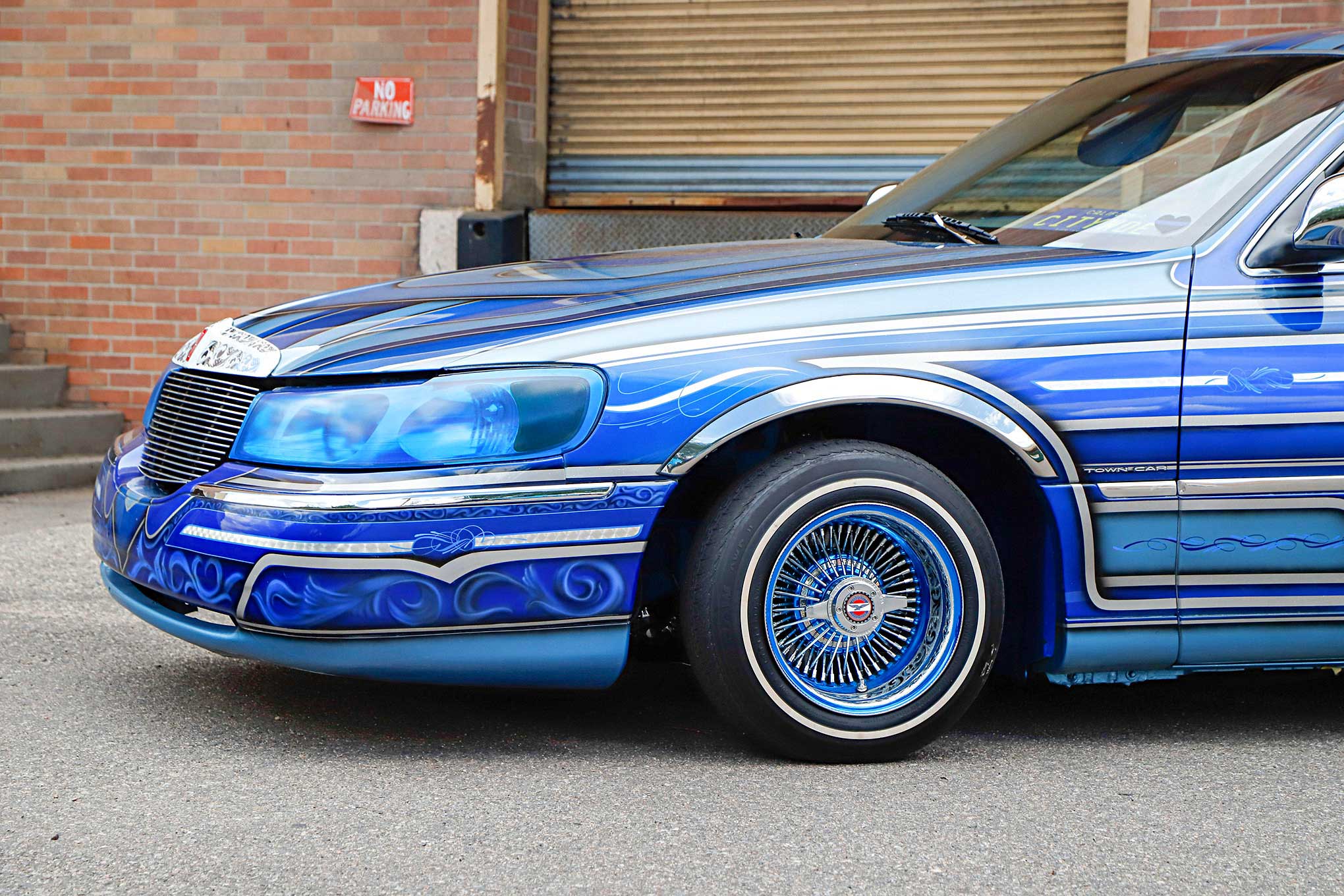 2000 Lincoln Town Car Turning The "Turtle" Into A Favorite