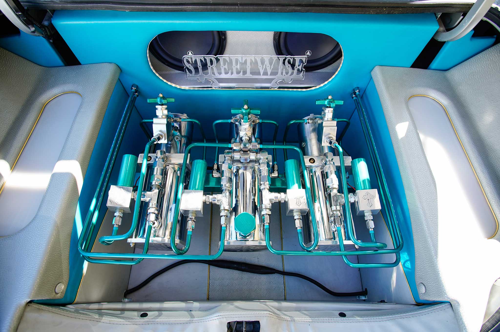 1998 Lowrider Lincoln Town Car Father Son Project