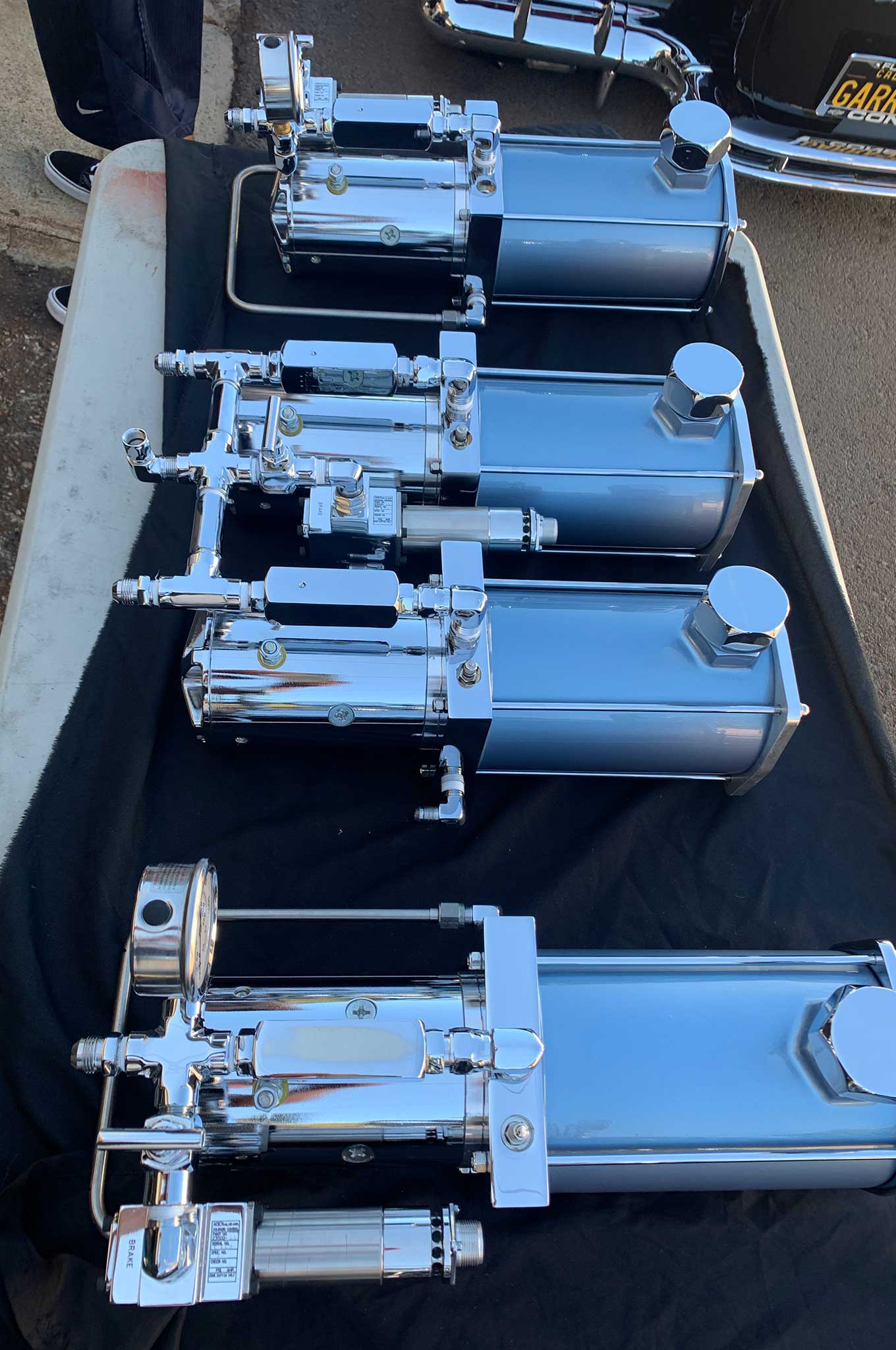 Lowrider Garage 23 Visits Big Frank's Hydraulics Shop